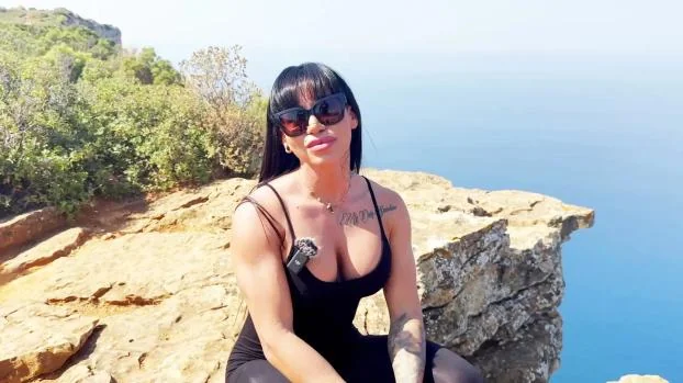 Valentina, 27 Years Old, From Paris!
