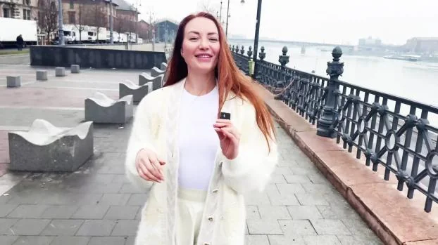 Julia Maze, 28, Loves French Culture!