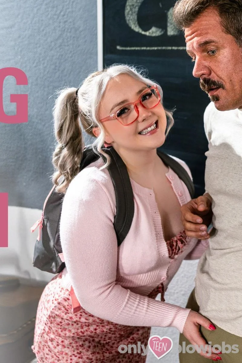 OnlyTeenBlowjobs – Doing The Math