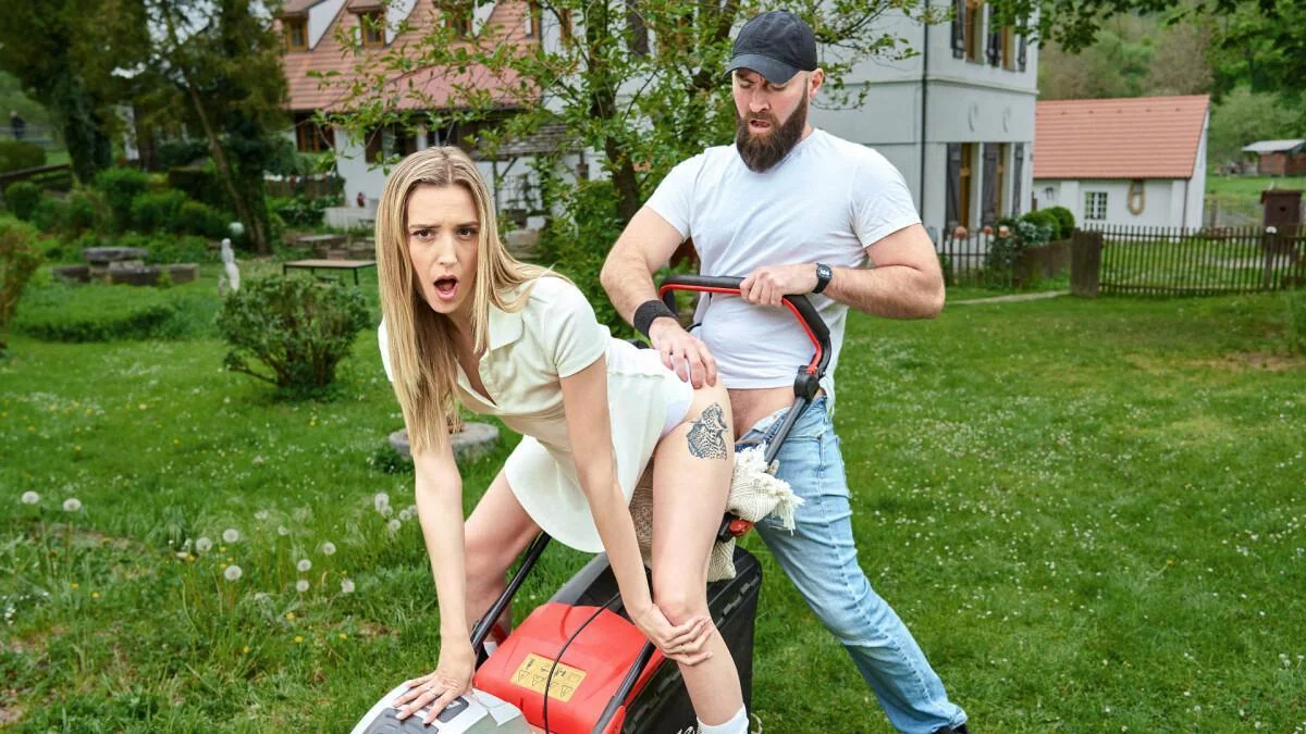 Backyard Cunt Service