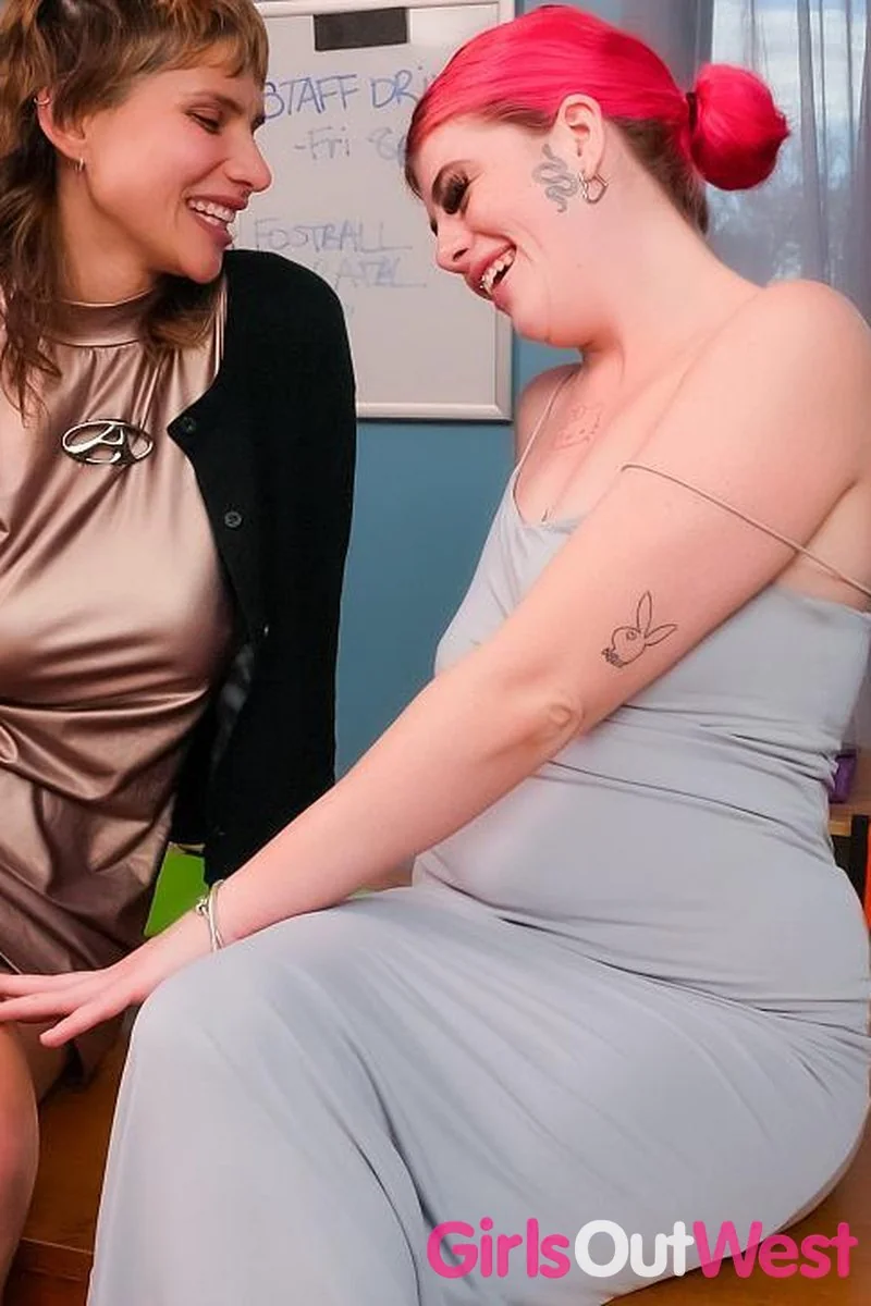 GirlsOutWest – Cartier Rose & Hazel Leone – Work