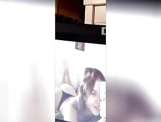 my gf showing off and fingering her pussy