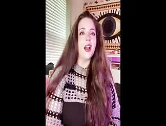 Slut plays Mario Kart and gets fucked at the same time