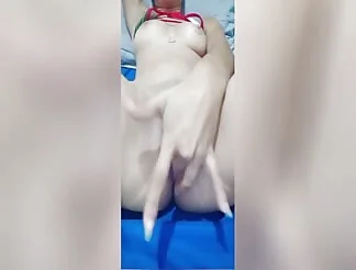 Skinny sexy girl