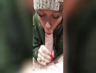 Quickie blowjob