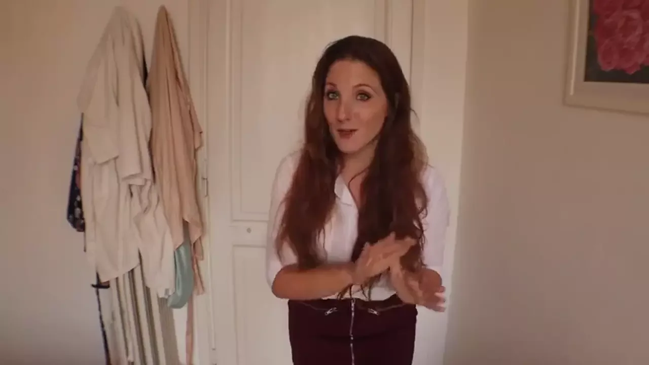 Littleredheadlisa – Father In Law Needs A Hand