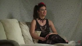 Shy Pretty Bitch Sings in Pain – Part 1