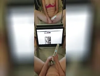 wife cumming while getting cum on