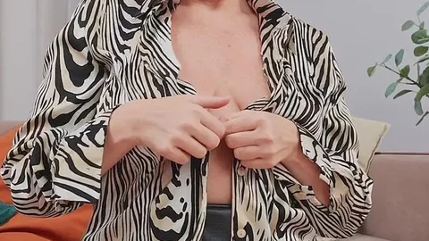 AuntJudys – Anna Maria Welcomes You Into Her Living Room And Plays For You On The Couch (Big Tits)