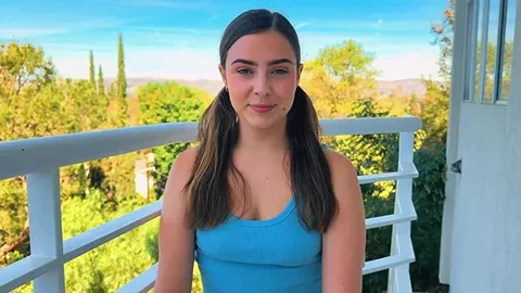 Risky Outdoor Fun With Florida Teen Hottie Violet Dawn (Brunette)