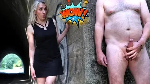 Public Jerking (Blonde)