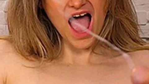LadyVoyeurs – Dick Signature