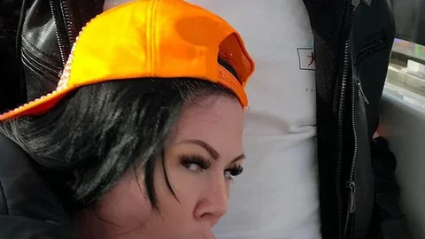 MeidenVanHolland – Klaarkomen Op De Koningskermis