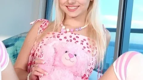 DickDrainersX – Security Guard Solves the Crime & Punishes Aria’s Tight Teenage Pussy!