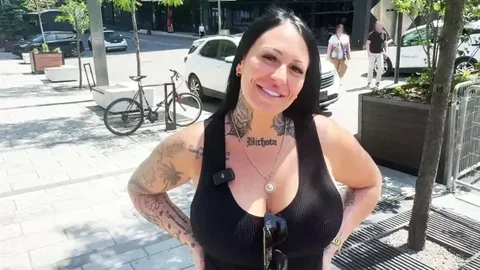 Fanny, 32 Years Old, A Bubbly Canadian!