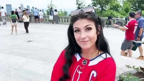 Mia, 31 Years Old, A Very Cheeky And Uninhibited Quebecois Woman!
