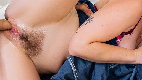 BrazzersExxtra – Тайный разврат традиционной жены