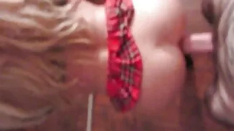 Um pau enorme pra bunda perfeita dela