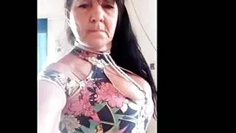 CIDA B: NASTY BRAZILIAN GRANNY EXPOSED