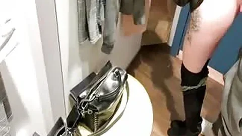 Girlfriend dicked down in a dressing room