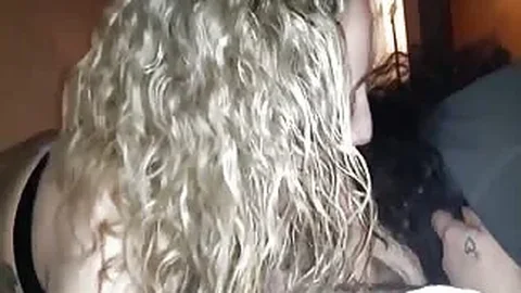Blonde and brunette give an amazing double blowjob