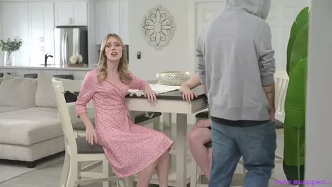 My Mom And Your Mom Wont Get Along – S2:E2