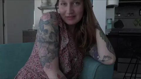 I Dream of Mommy 4K