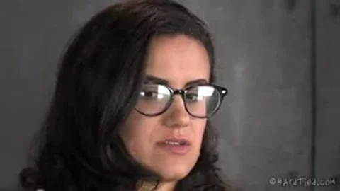 مربوط بإحكام ﻿﻿بيني باربر، رين ديغراي تدريب brat: لا حقًا، ليس الأمر عنك