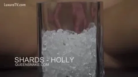 QueenSnake – Shards – Holly 2