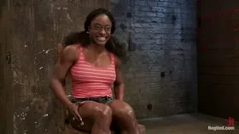 Amazing Fitness Enthusiast Kelli Provocateur Gets Sexually Dominated
