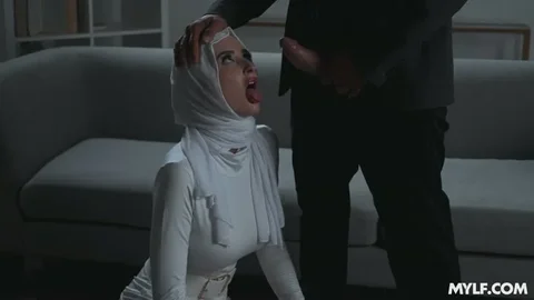 Violet Voss Demands A Master Not A Husband