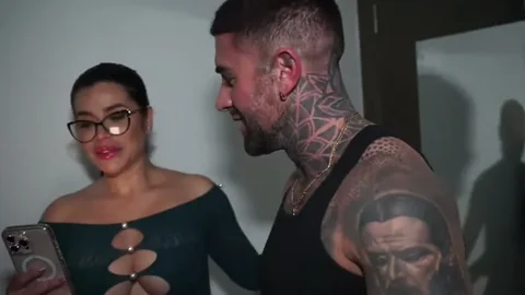 Sara Retali Wordt Geneukt Na De Club