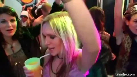 DrunkSexOrgy DSO 2008 Pussy Blizzard Part 3 – Cam 1
