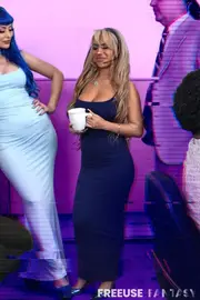 FreeUseFantasy – The Boss Let Me Fuck All Of My Coworkers: Freeuse On The Job (Asian)