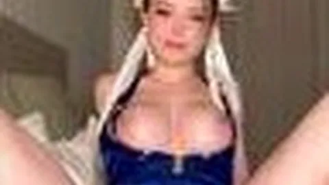 Double Dainty Blowjob