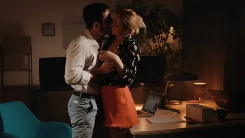 Heißes Deskking (Blond)