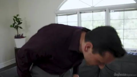 Kayla Paige First Touch (Big Tits)