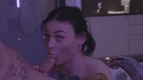 Alina Maakt Sex Soep Van James