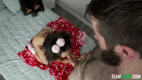 An Exxxtra Small Christmas Gift (Blowjob)